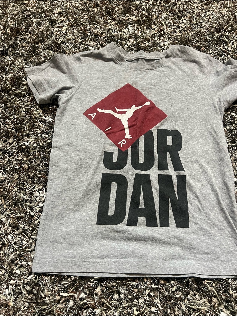 Jordan Air Boys Gray Graphic T-Shirt Size M